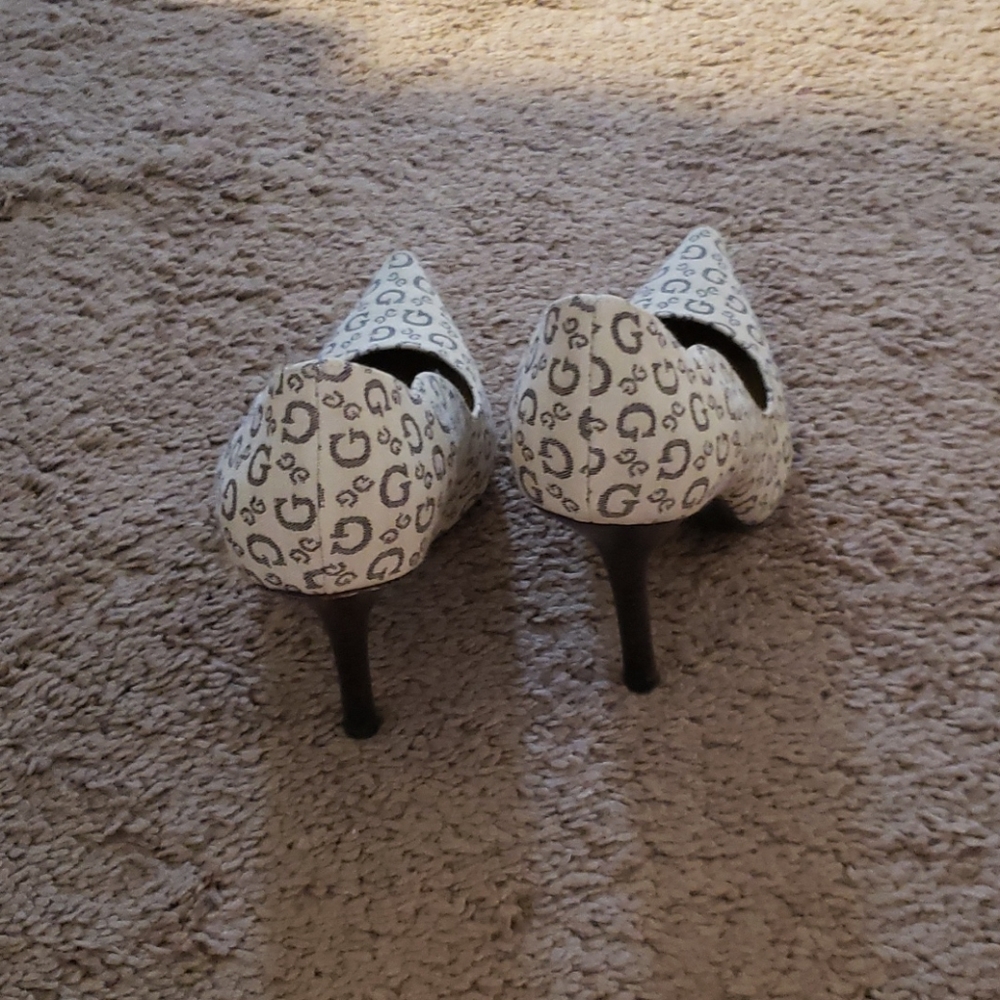 Shoes - Picture 3 of 3